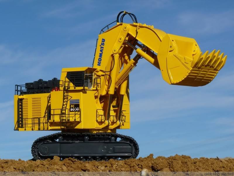 Top 10 Máy Xúc Thuỷ Lực Khổng Lồ Nhất Trên Thế Giới